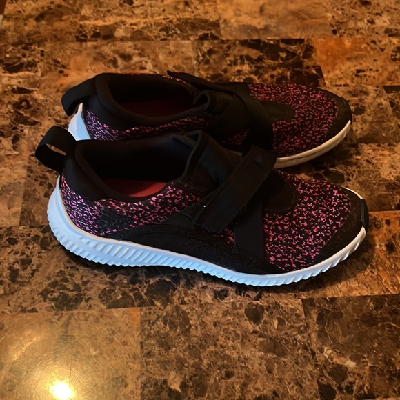 adidas Shoes Adidas Cloud Foam Girls Sneakers Size 45 Poshmark